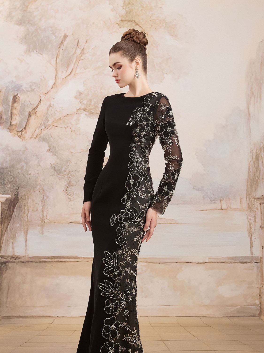 Elegant Black O-Neck Long Sleeve Mermaid Beaded Sequins Sheer Evening Dress