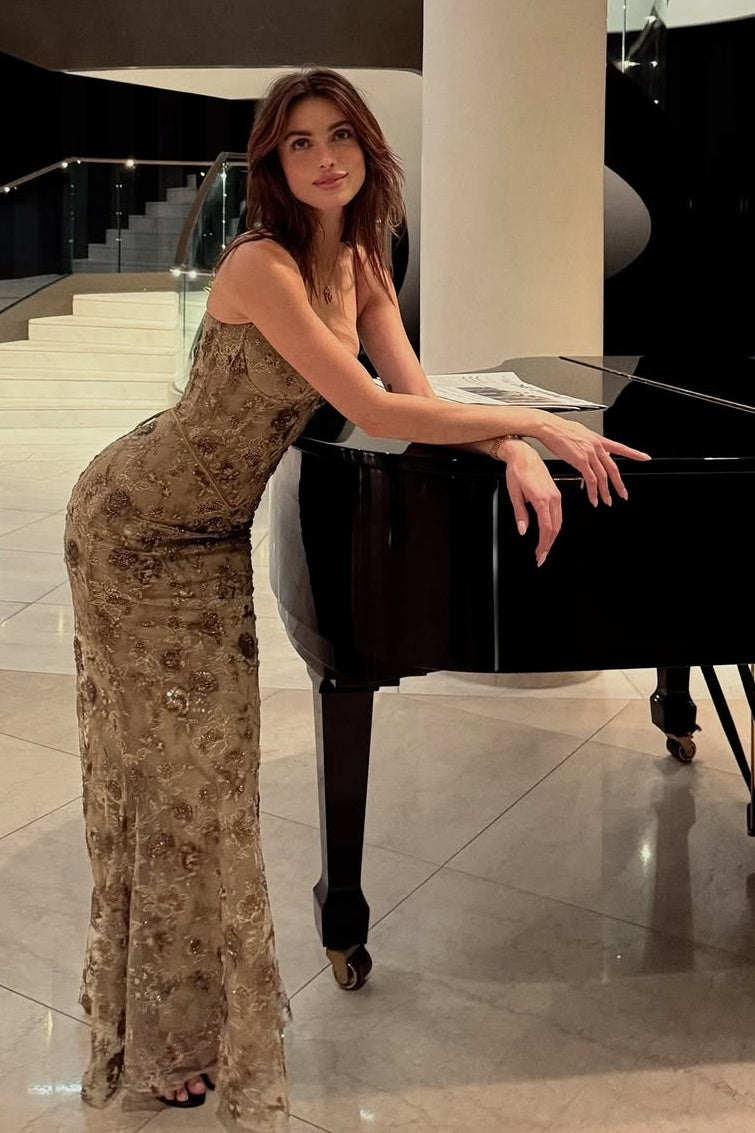 Luxurious Mermaid Spaghetti Straps Green Long Prom Dress with Lace Appliques