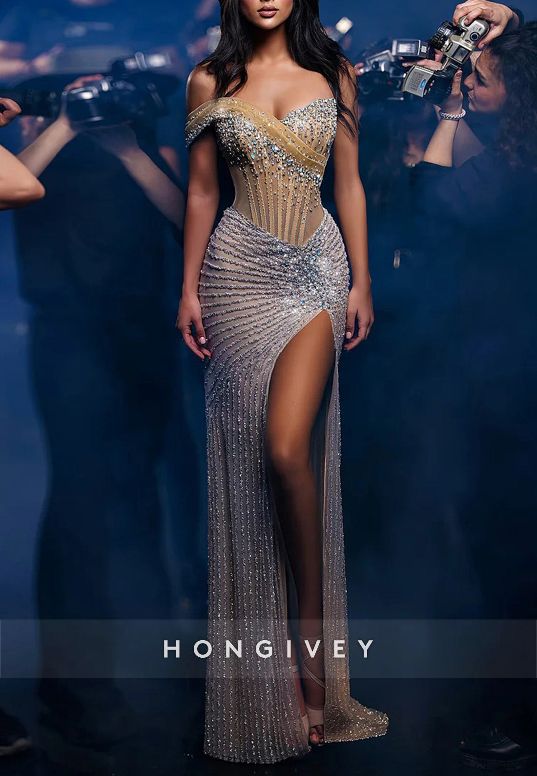 Luxury Crystal Beaded Prom Dresses Silver Pleated Evening Dress with High Slit