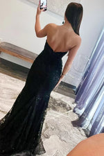 Elegant Lace Appliqué Sweetheart Keyhole Trumpet Prom Gown