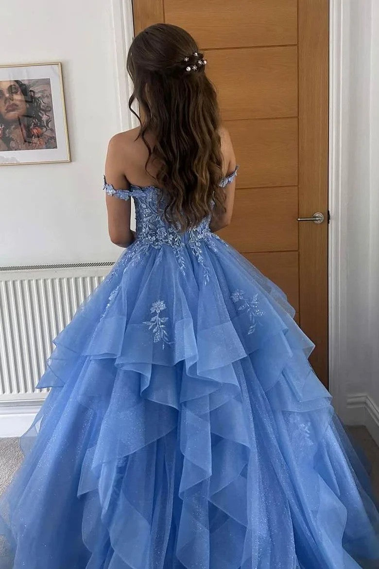 Romantic Off-Shoulder Sweetheart Prom Gown with Lace Appliques and Ruffles