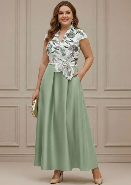 V-Neck Satin Plus Size Mother of the Bride Dresses with Sash Short Sleeves Ankle-Length Floral