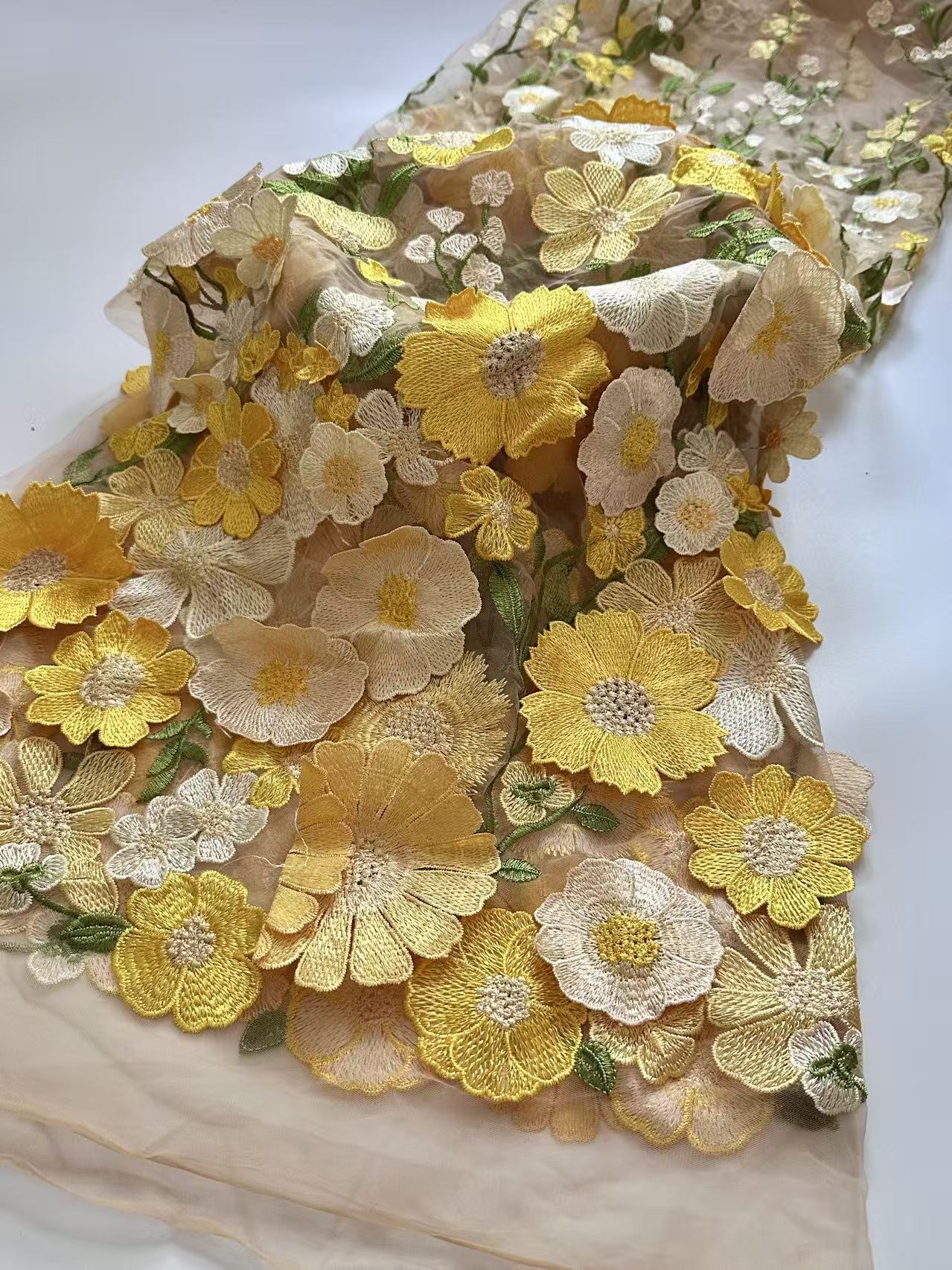 High Neck Lace Floral Mother of the Bride Dresses Long Sleeves Tea-Length