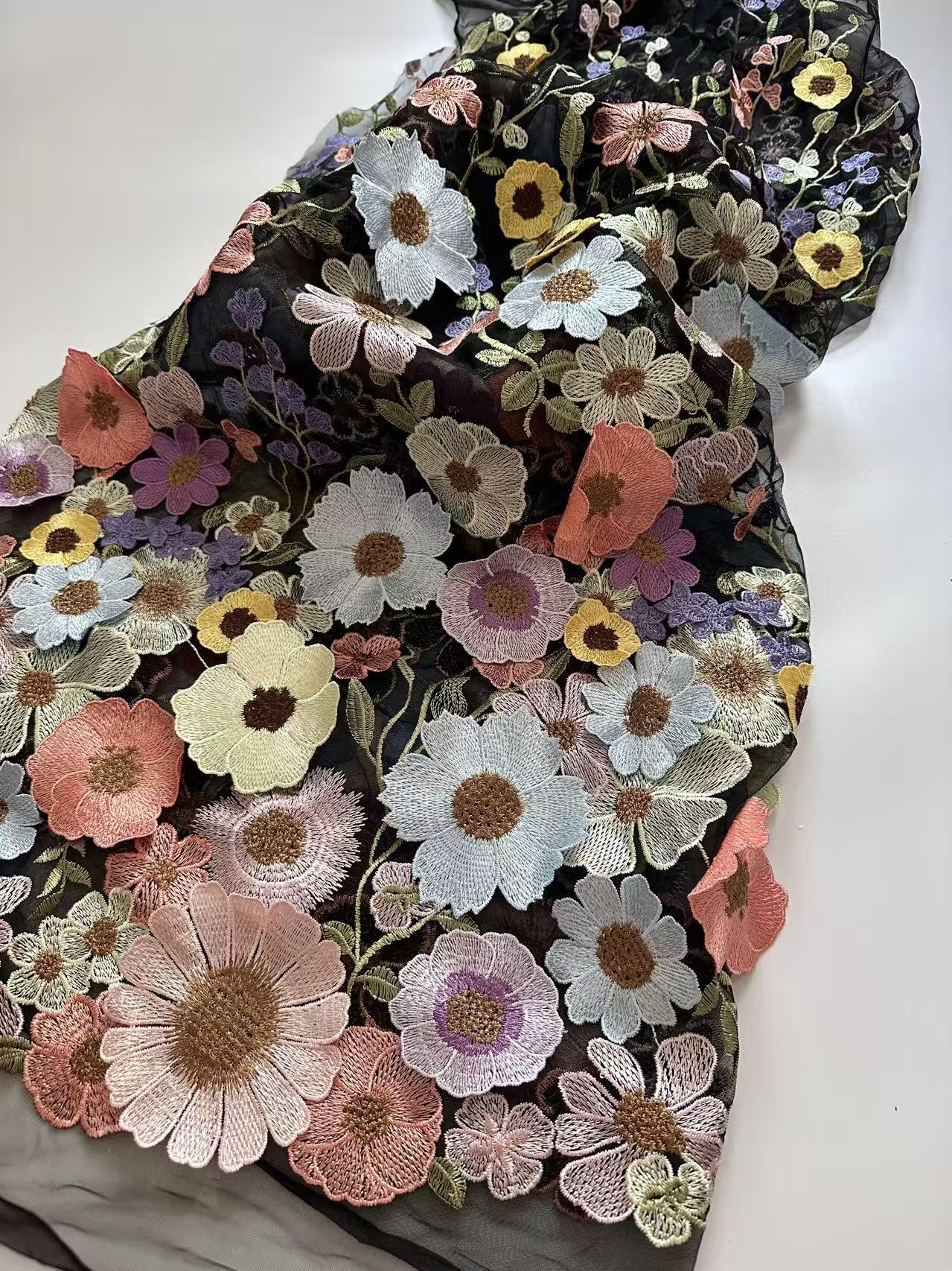 High Neck Lace Floral Mother of the Bride Dresses Long Sleeves Tea-Length