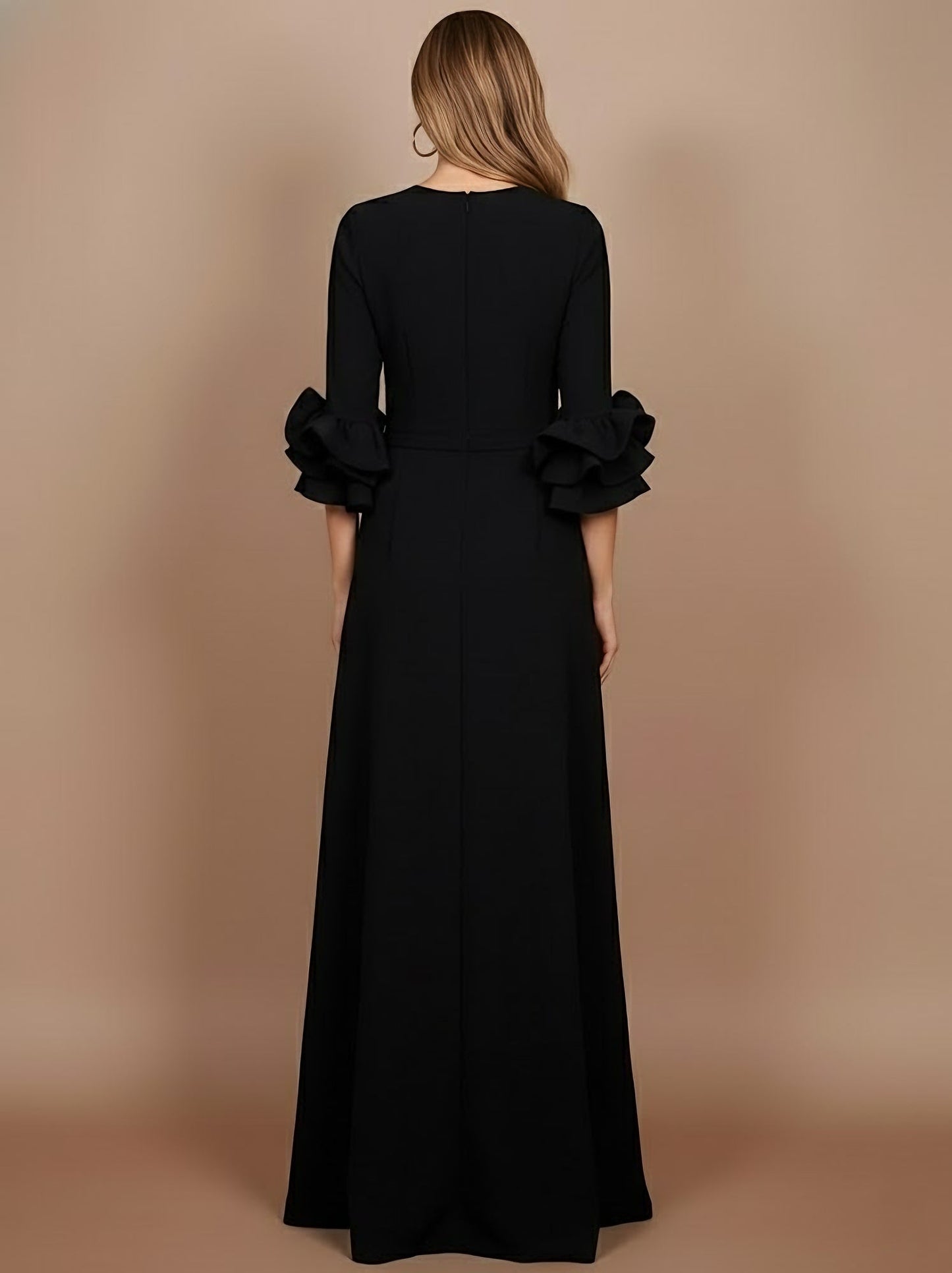 Scoop Stretch Satin Mother of the Bride Dresses Floor-Length 3/4 Sleeves Ruffles