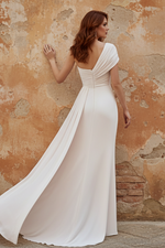 One-Shoulder Chiffon Mother of the Bride Dresses with Watteau Train Floor-Length Sleeveless