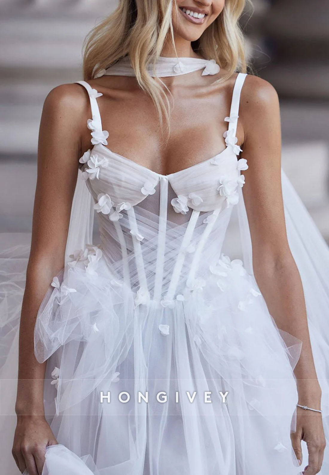 Tulle A-Line Regular Straps Appliqued Sleeveless Wedding Dresses with High Slit