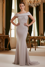 Off the Shoulder Sleeveless Applique Mermaid Evening Dress