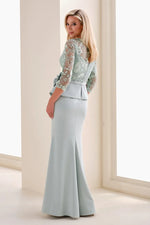 V-Neck Long Sleeve Flowers Applique Mermaid Side Slit Evening Dress