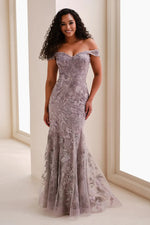 Off the Shoulder Sleeveless Applique Mermaid Tulle Evening Dress