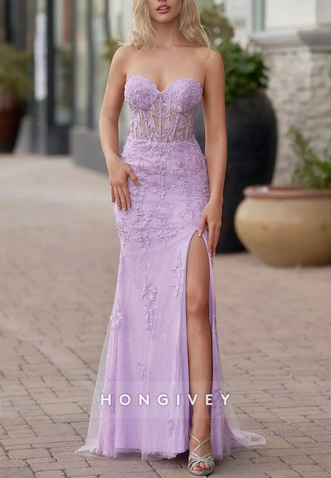 Sweetheart Mermaid Strapless Floor-Length Corset Lace Prom Dress with Slit