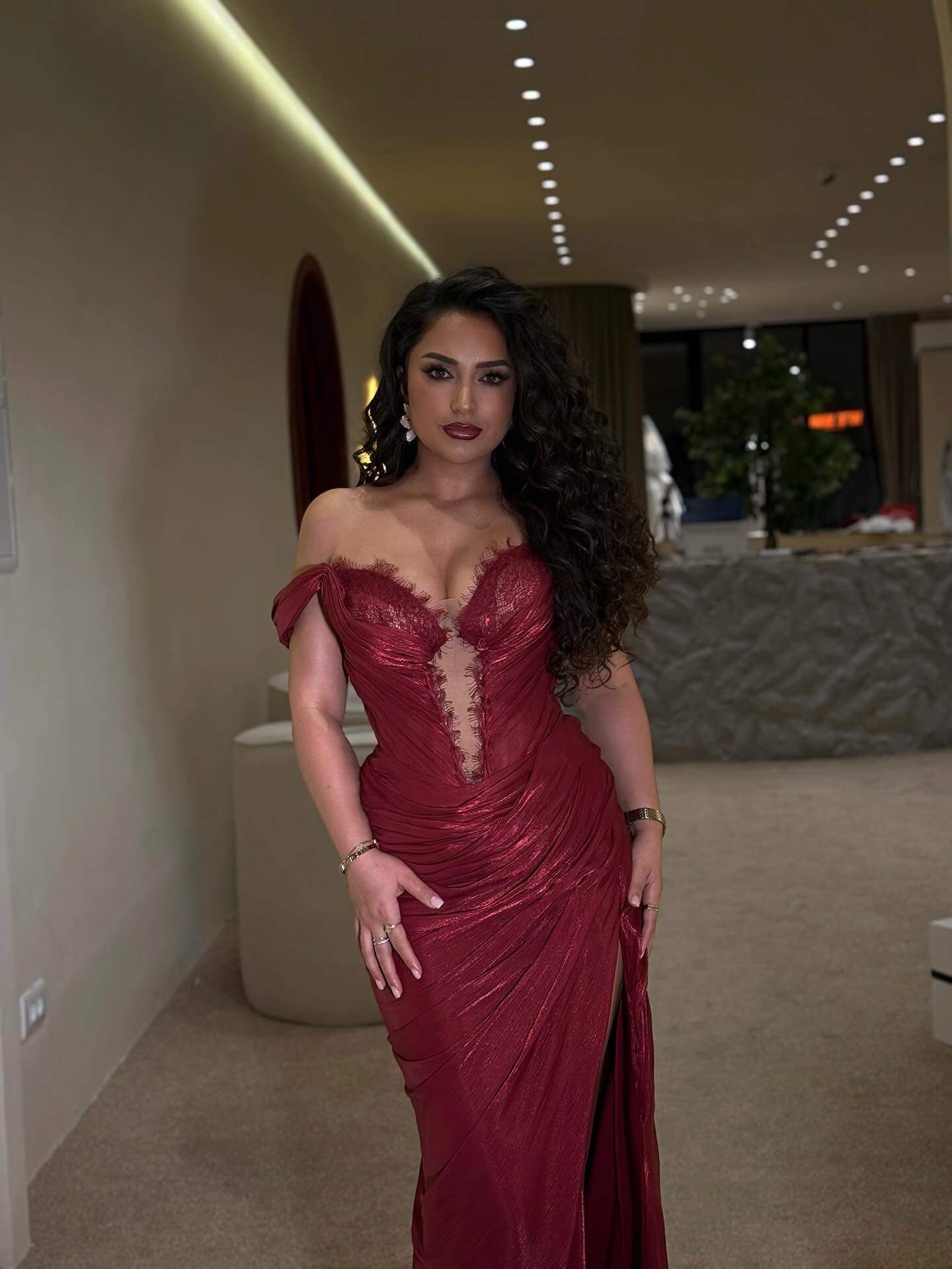 Sexy Off the Shoulder Sleeveless Mermaid Side Slit Evening Dress