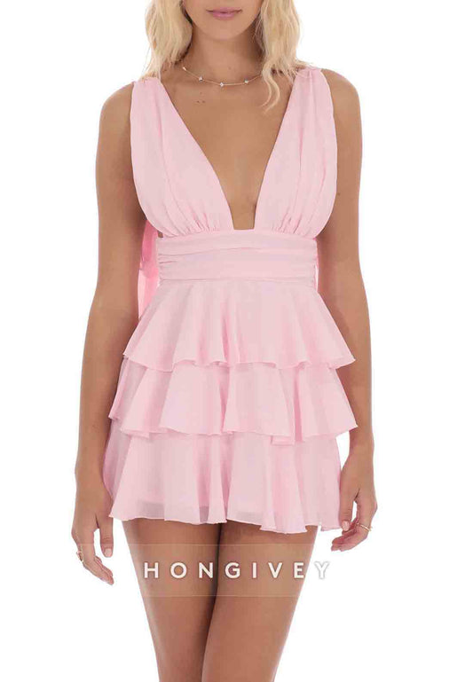 Low V-Neck A-Line Regular Straps Sleeveless Ruched Mini Homecoming Dresses