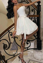 Strapless A-Line Pleated Sleeveless Short Homecoming Dresses with Bowknot