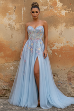 Romantic Light Blue Strapless Floral Appliqué Tulle Prom Dress with Flowing Train