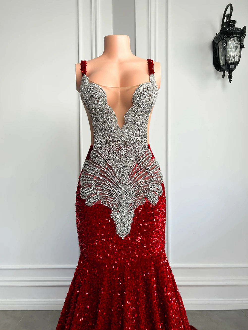 Gorgeous Long Prom Dresses 2026 Mermaid Style Luxury Sparkly Silver Crystals Red Sequin Black Girls Prom Party Formal Gowns