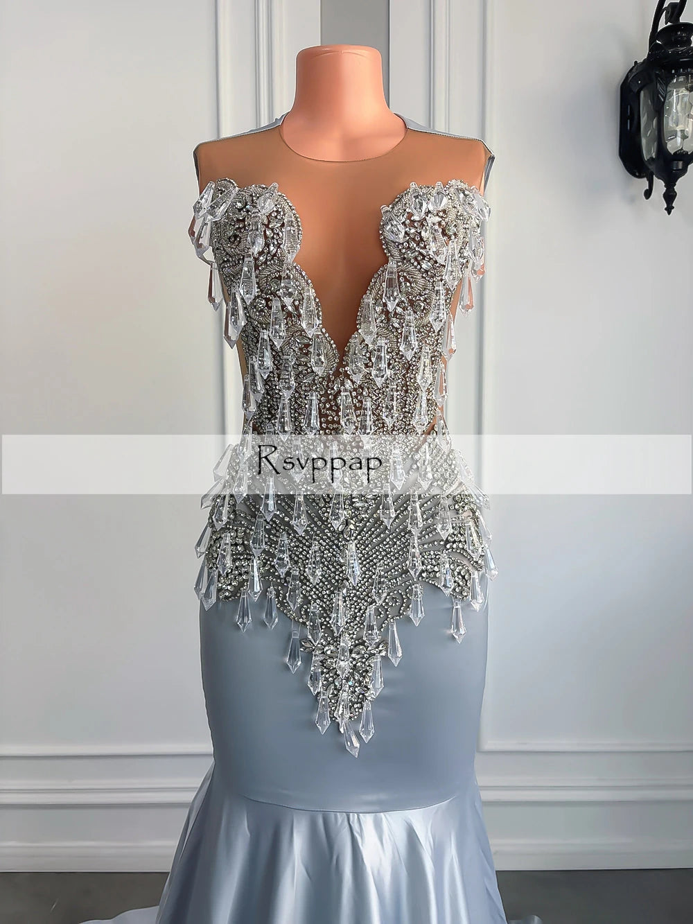 Newest Long Mermaid Prom Dresses 2026 Style Sheer O-neck Luxury Beaded Diamond Silver Satin Black Girls Prom Gowns