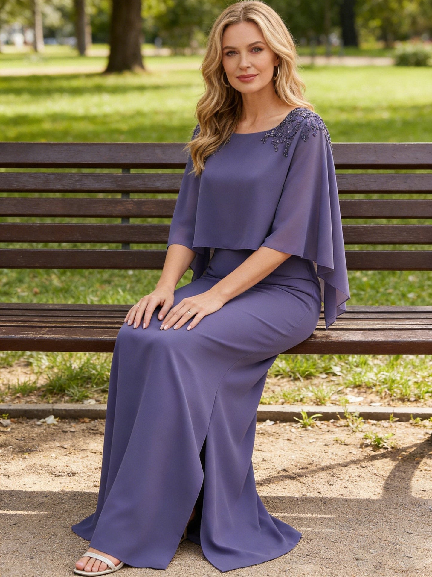Scoop Neck Floor-Length Mother of the Bride Dresses with Cape