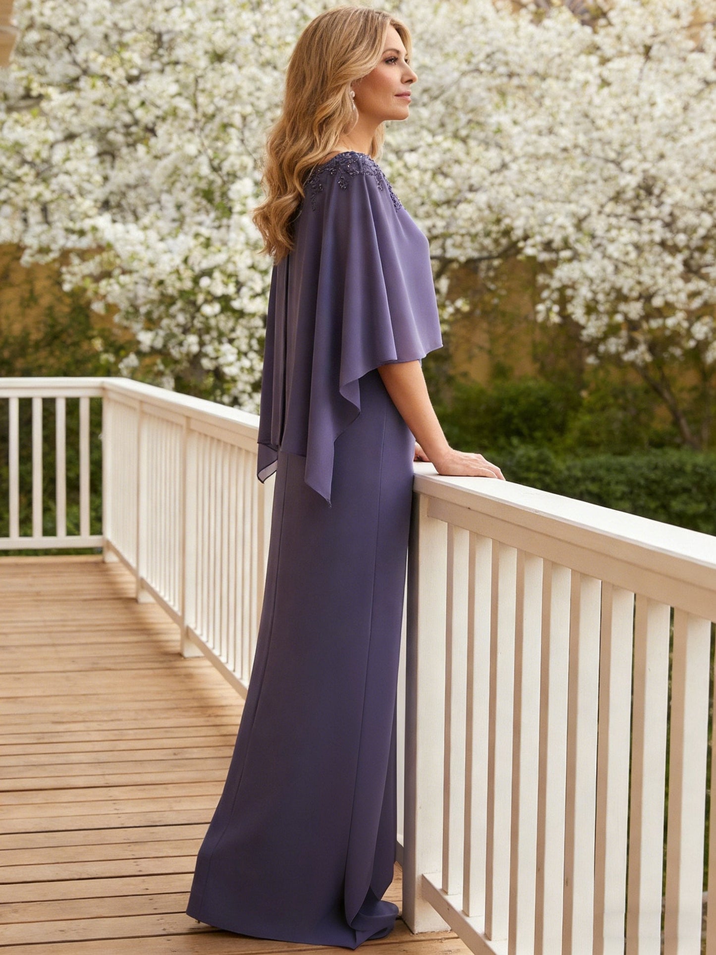 Scoop Neck Floor-Length Mother of the Bride Dresses with Cape