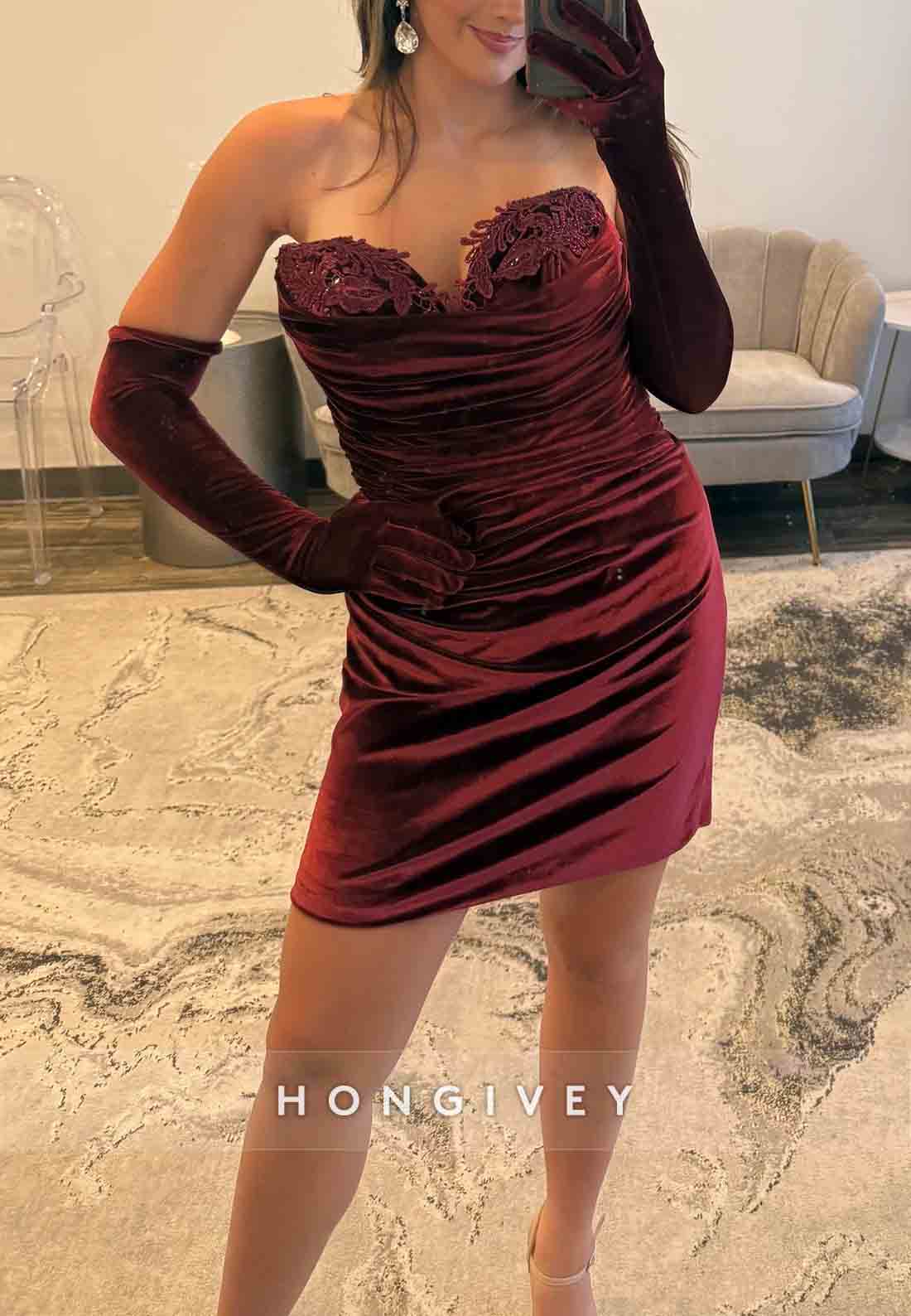 Burgundy Velvet Sweetheart Ruched Sheath Mini Homecoming Dress with Appliques