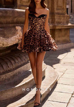Strapless Leopard Print Sleeveless Pleated Short Princess Homecoming Dresses