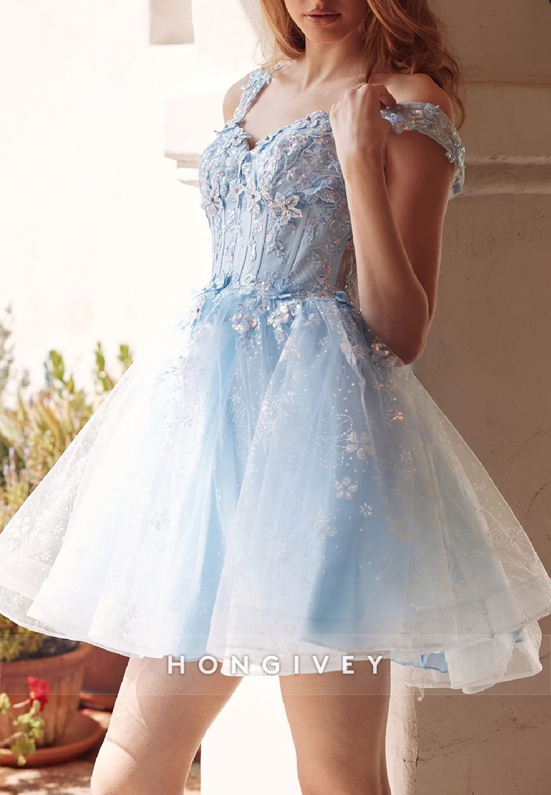 Gorgeous Pastel Light Pink A-Line Tulle Short Homecoming Dress with 3D Appliques