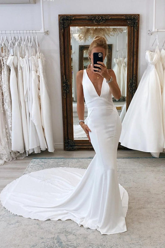 Simple Mermaid V Neck Satin Wedding Dresses
