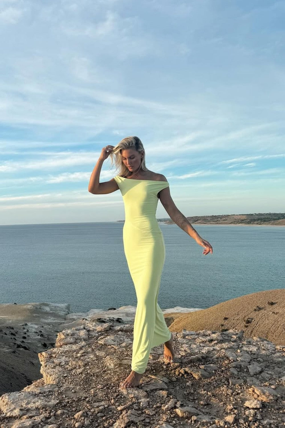 Sleek Pastel Yellow Off-Shoulder Mermaid Silhouette Prom Dress