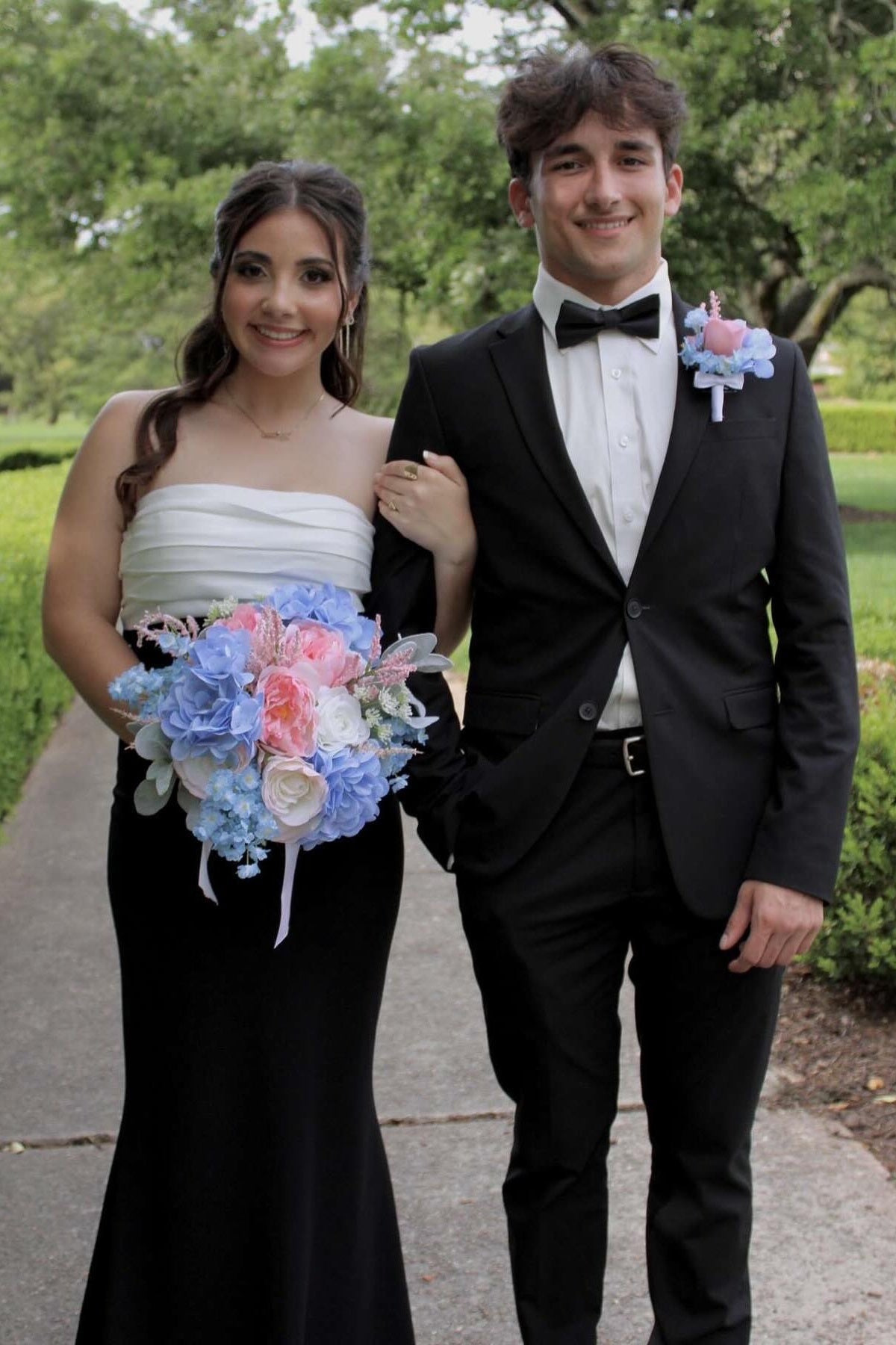 Strapless Black and White Back Bow Long Dress