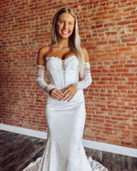 Sweetheart Mermaid Satin Wedding Dresses Beach Lace Long Sleeves Bride Wedding Gowns