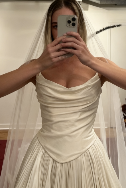 Modest Wedding Dress Ball Gown Strapless White Satin Long Wedding Dresses Brides Dress Bridal Gowns