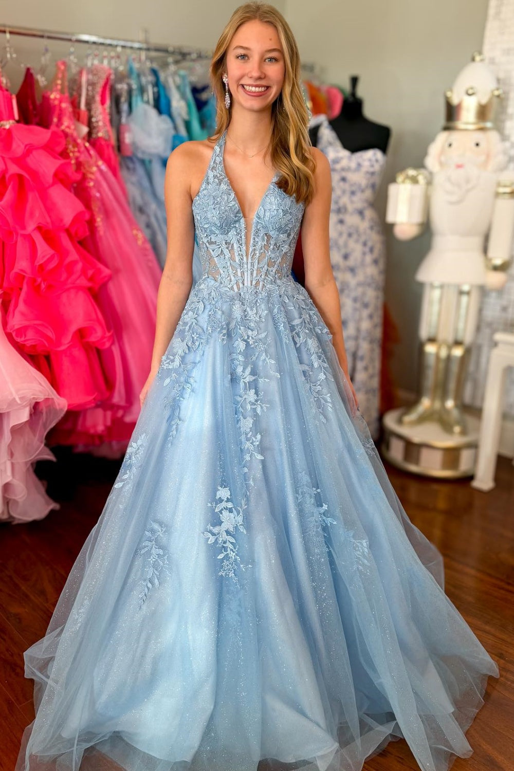 A-Line Low V Neck Halter Sleeveless Pleated Appliques Blue Tulle Prom Dress