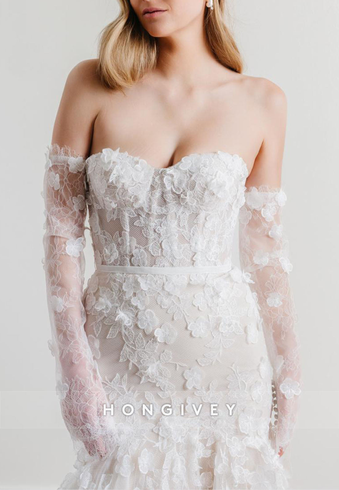 Long Sleeves Tulle Mermaid Low Back Wedding Dresses with Appliques