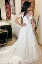 Classy V-Neck Tulle Off-The-Shoulder Wedding Dresses A-Line Open Back With Appliques Lace