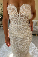 Chic Strapless Sweetheart Sleeveless Wedding Dresses Mermaid Sequins Lace Open Back Sheath On Sale