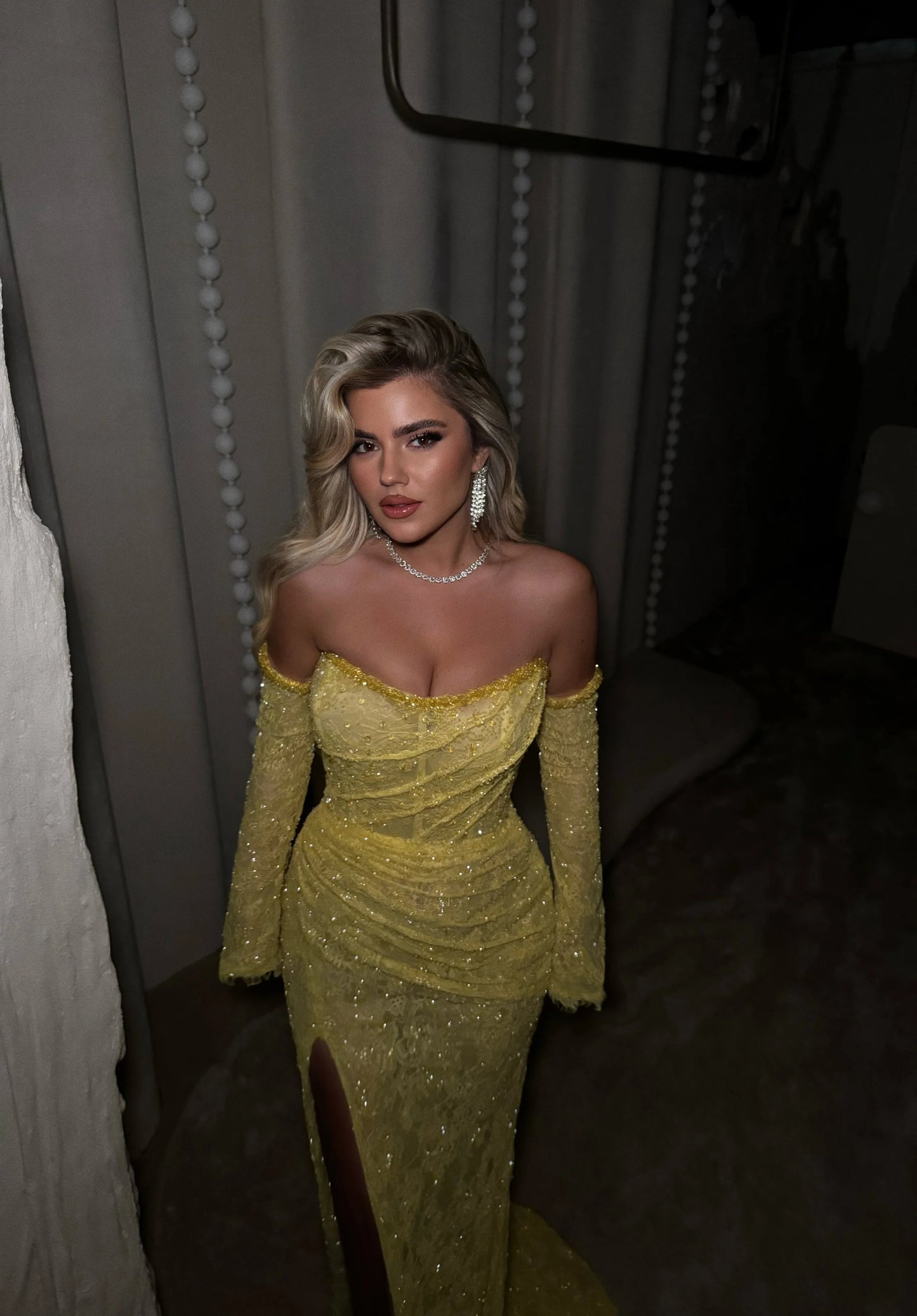 Yellow Lace Sweetheart Mermaid Detachable Long Sleeve Side Slit Prom Dress