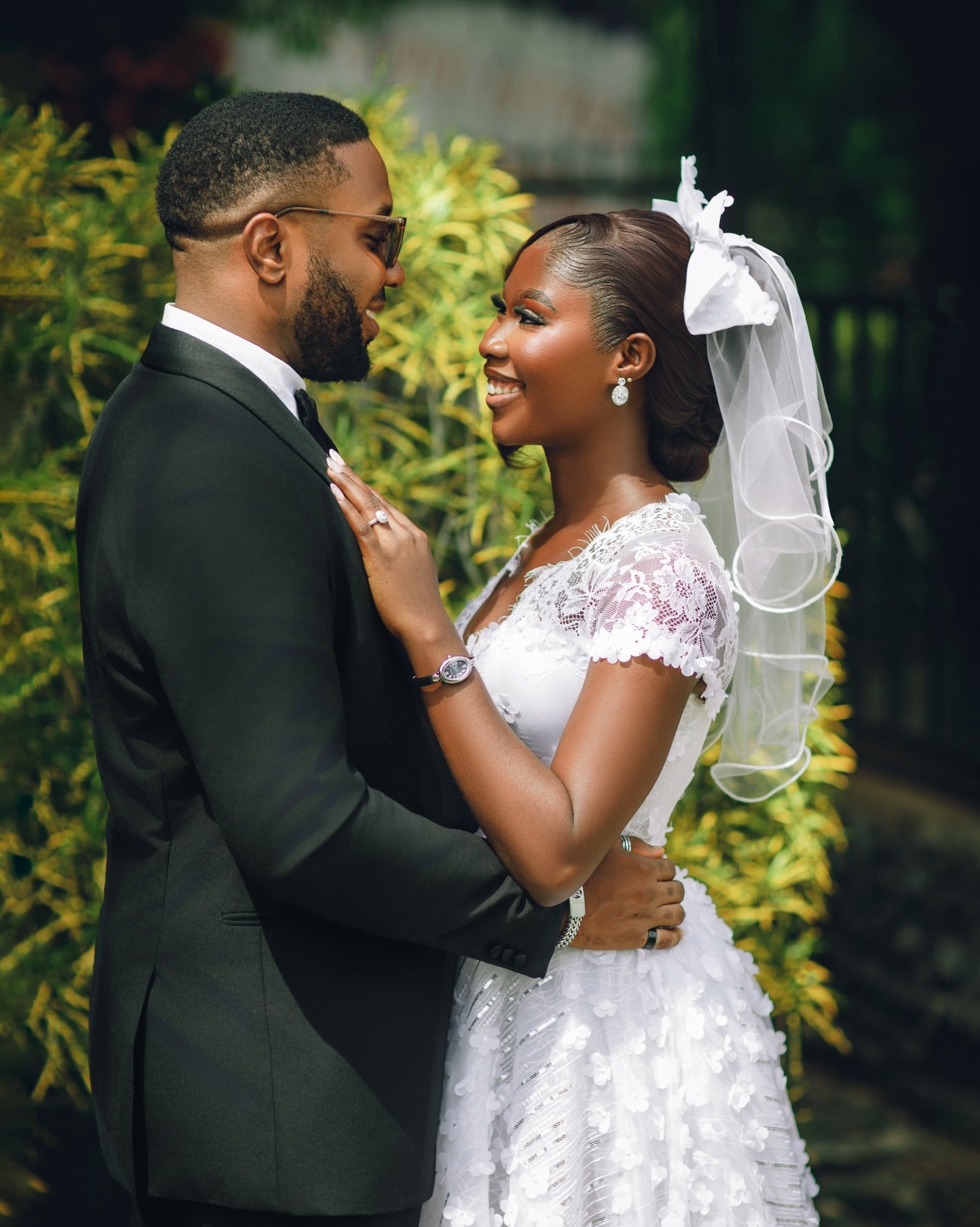 Vintage Lace Tea-Length Wedding Dress with 3D Flowers