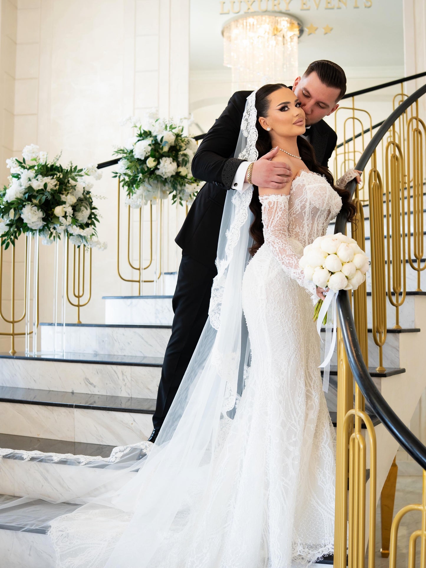 Corset Mermaid Lace Wedding Dress with Sleeves