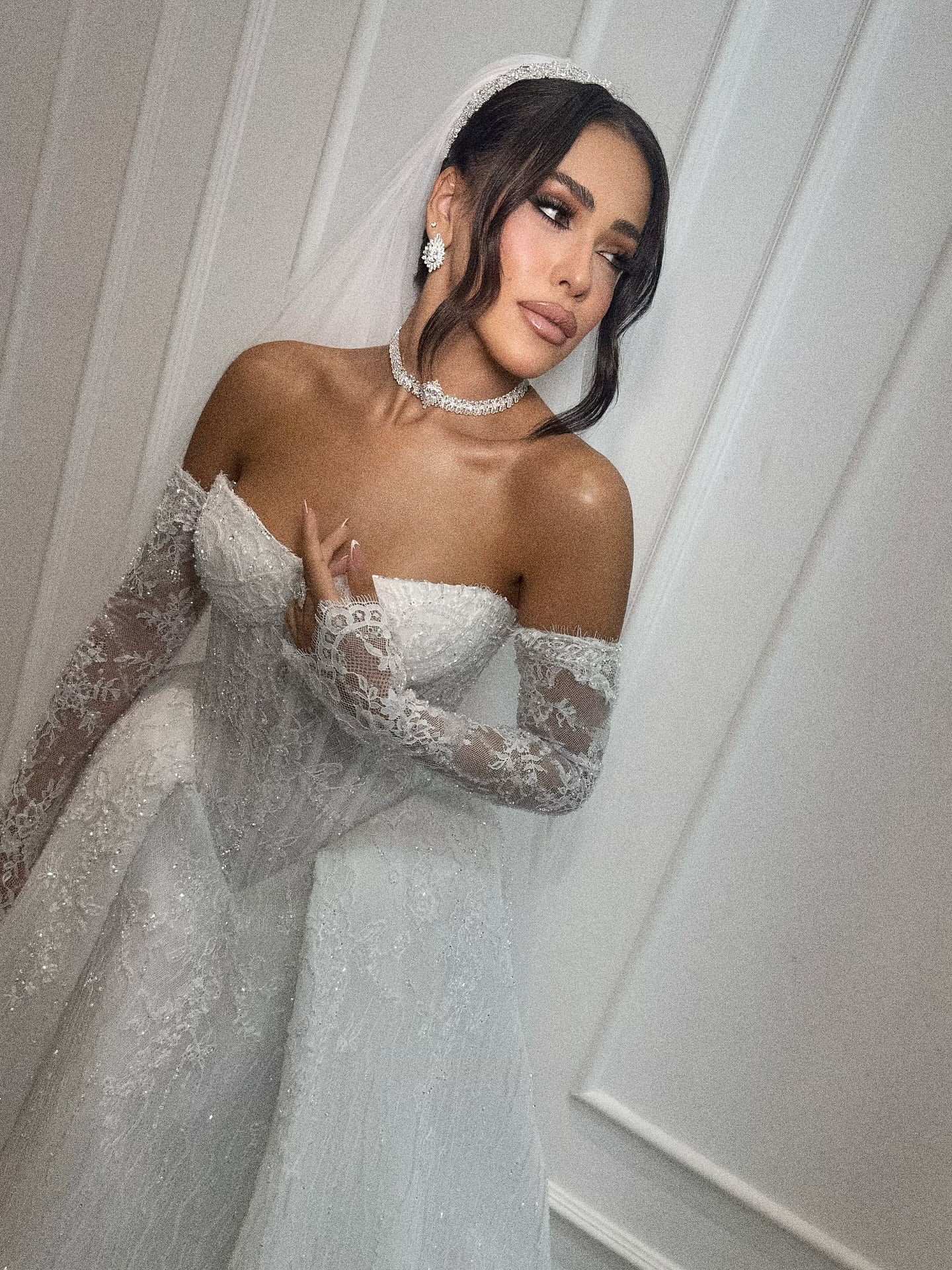 Sweetheart Lace Corset Ball Gown Wedding Dress