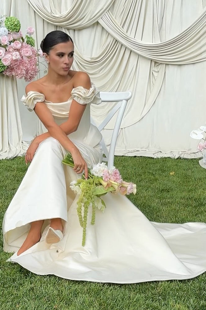 Corset Mermaid Wedding Dress with Ruffled Back