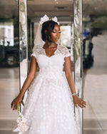 Vintage Lace Tea-Length Wedding Dress with 3D Flowers