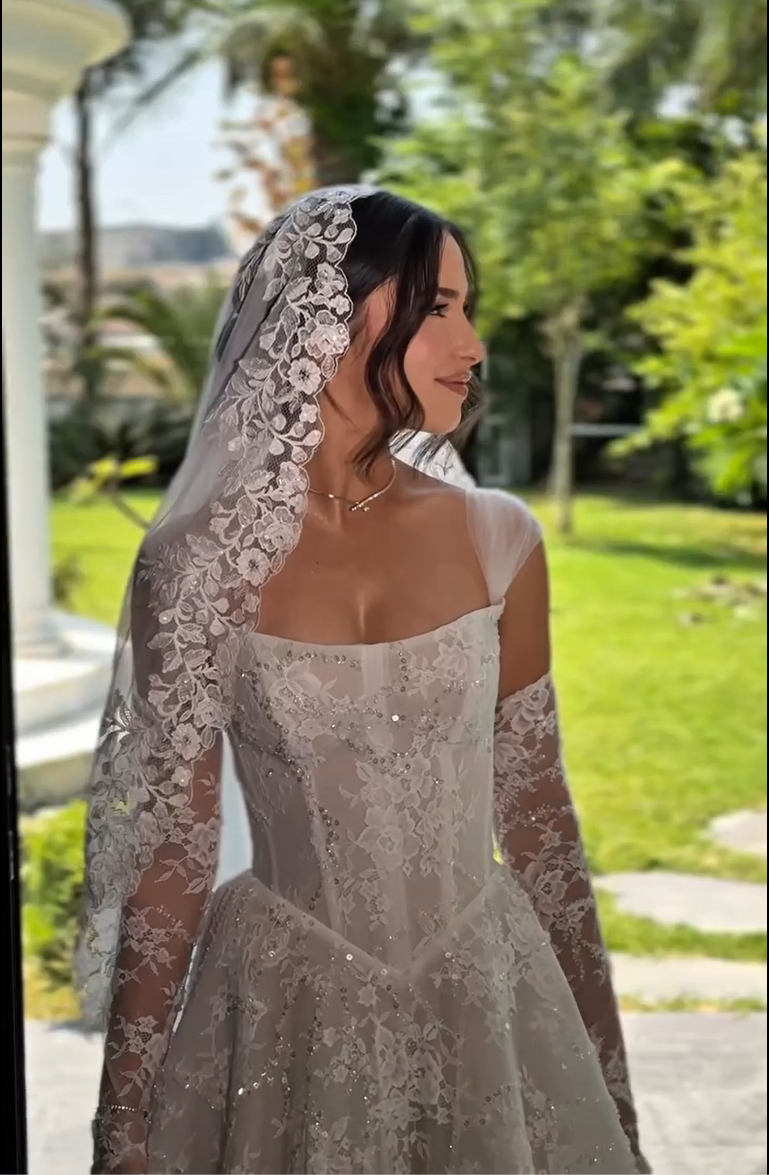 Square Neck Lace Corset Ball Gown Wedding Dress