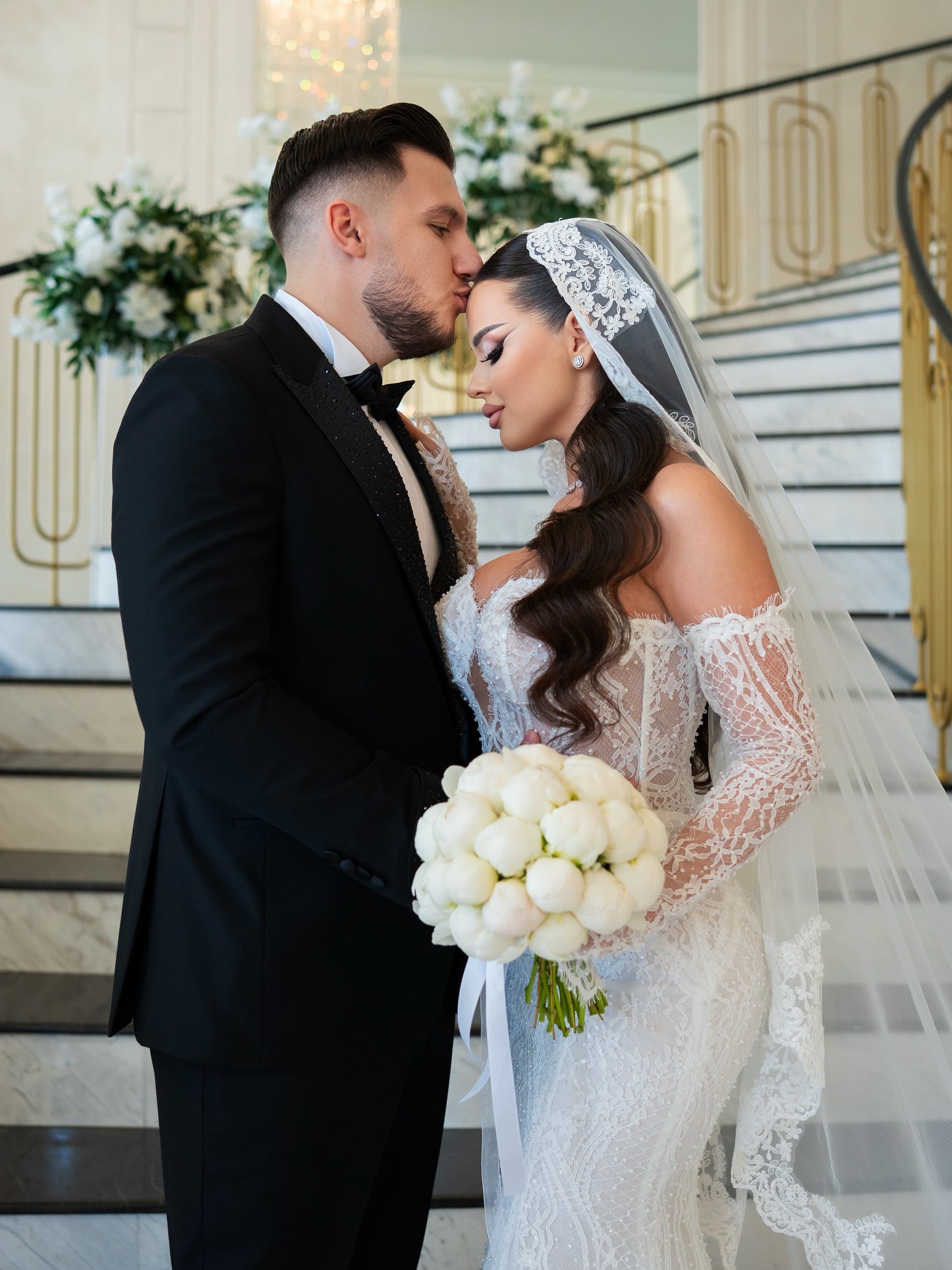 Corset Mermaid Lace Wedding Dress with Sleeves