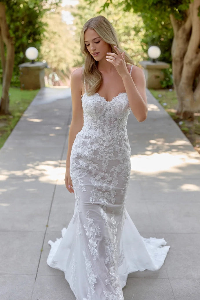 Lace Applique Mermaid Wedding Dress with Train