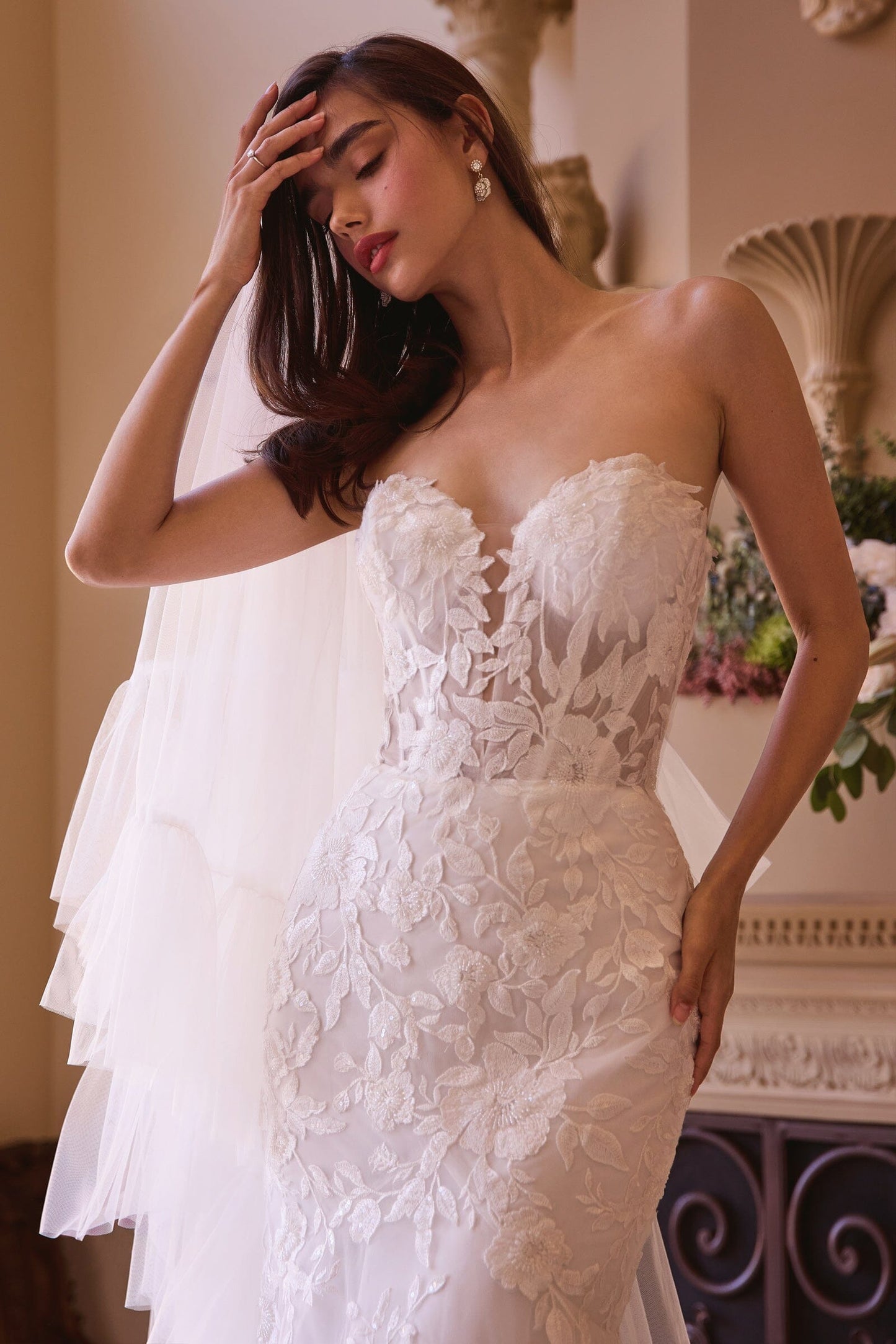 Off-the-Shoulder Lace Mermaid Wedding Dress with Train
