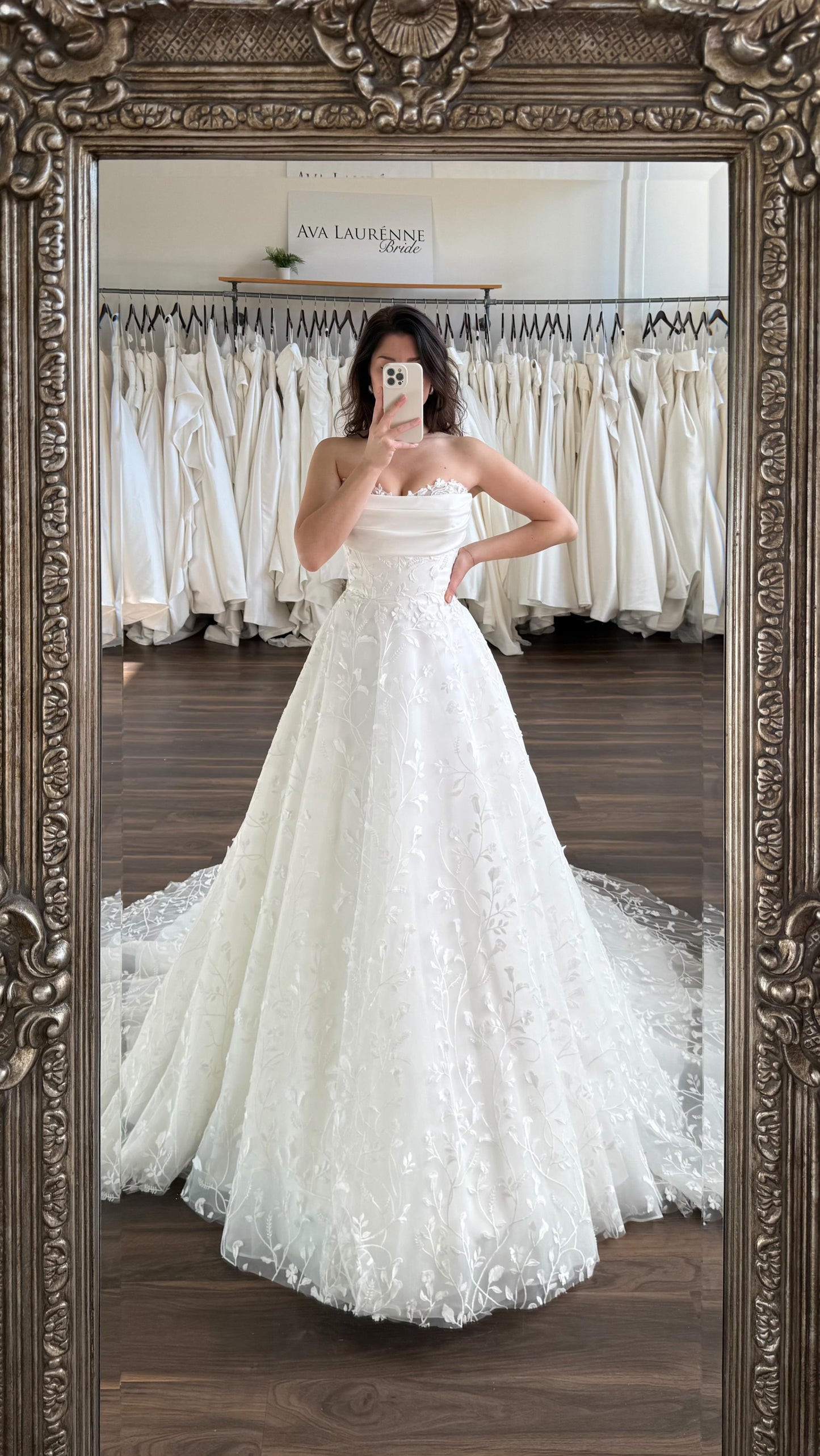 Strapless Ruched A-Line Tulle Wedding Dress with Appliques