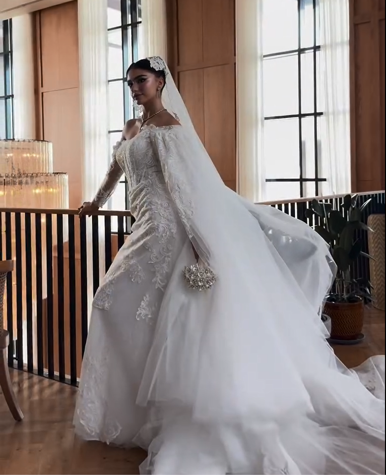 Lace Applique Off-the-Shoulder Cape Wedding Dress