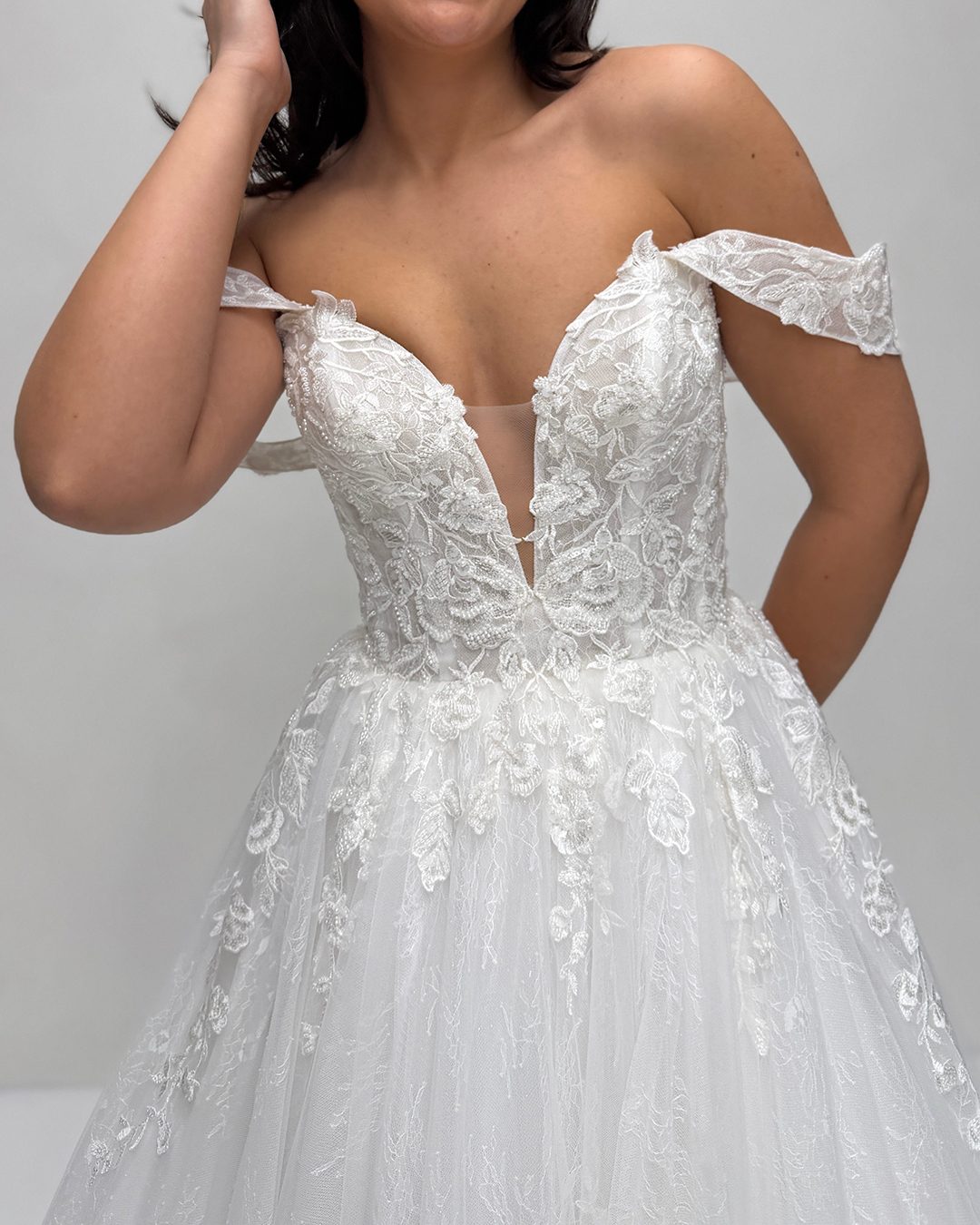 Off-the-Shoulder Lace A-Line Wedding Dress