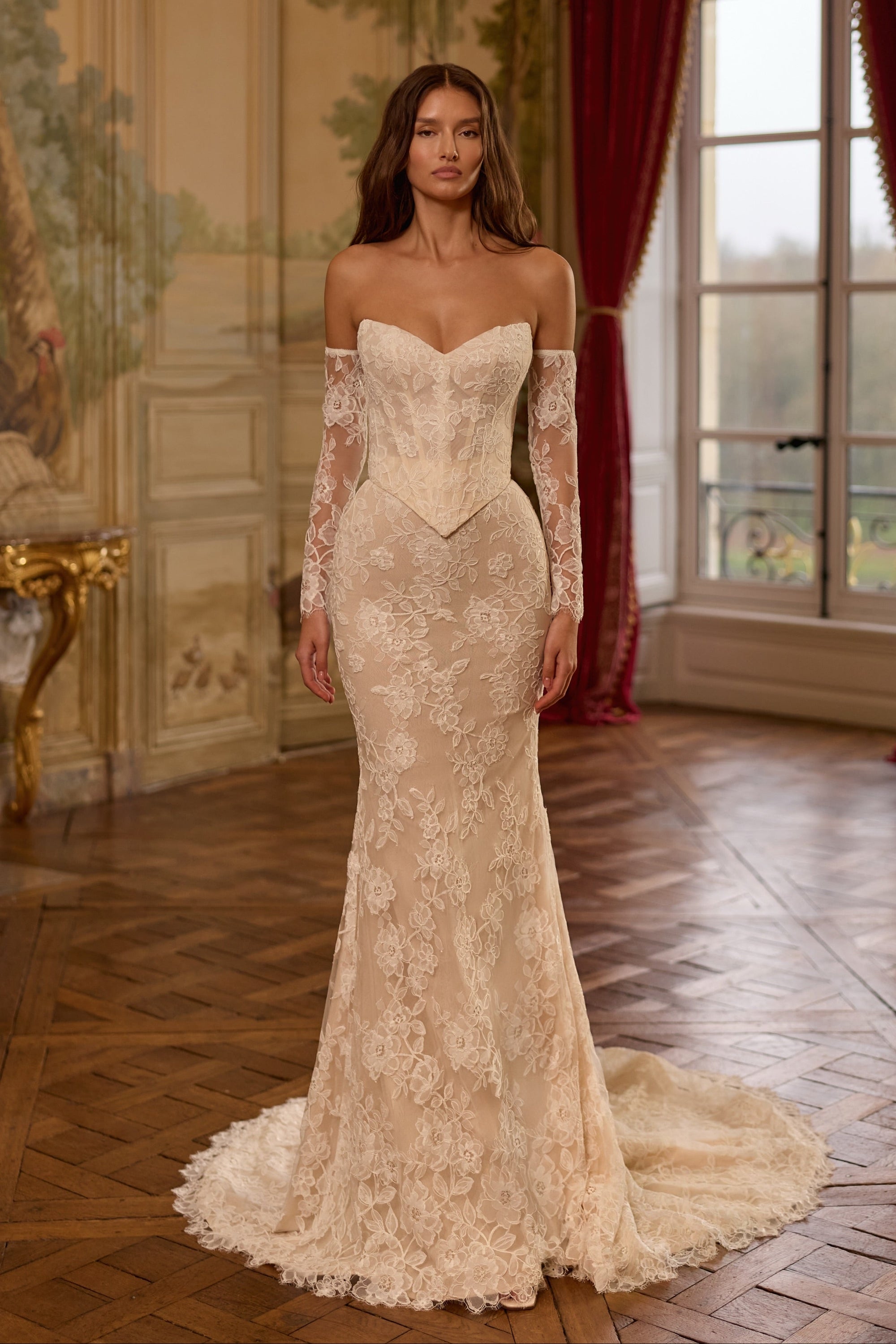 Sweetheart Mermaid Lace Corset Wedding Dress