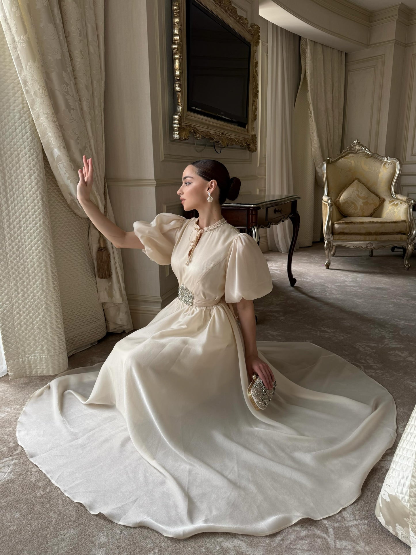 Elegant Puff Sleeve A-Line Evening Gown with Beaded Belt